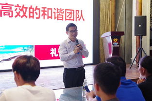 三亞海鮮餐飲企業開展禮儀服務培訓，積極備戰國慶黃金周